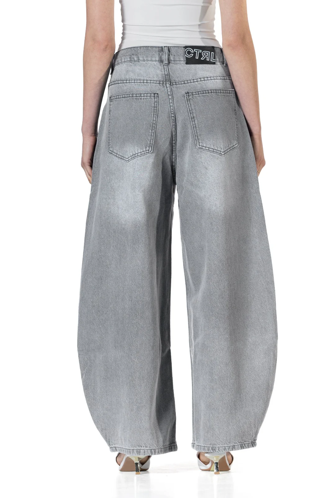 Baggy Fit - Grey Washed Denim - Image 12