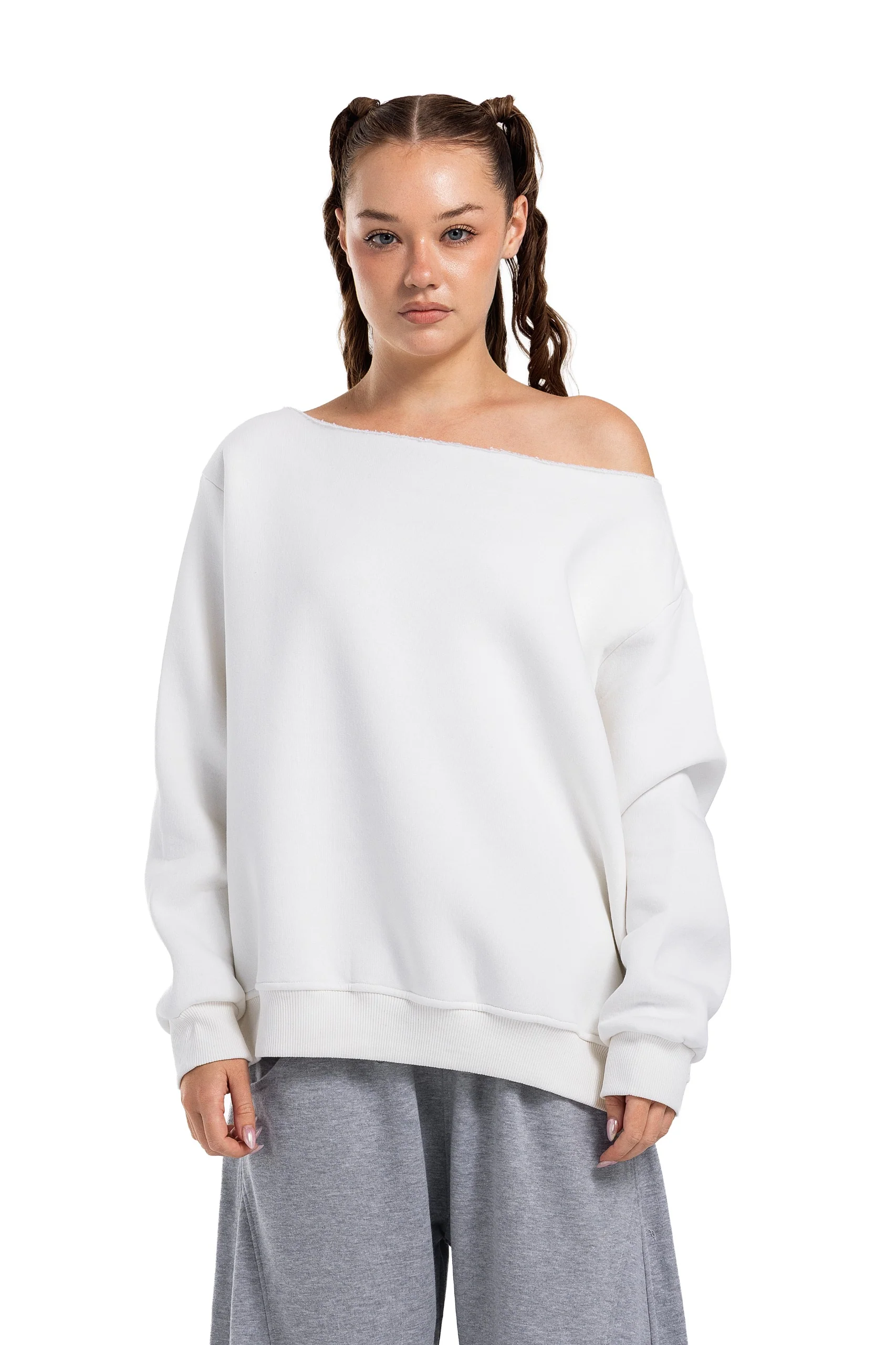 Initials Off-Shoulder Sweatshirt - Image 10