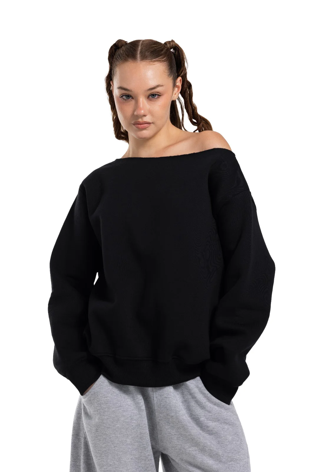 Initials Off-Shoulder Sweatshirt - Image 16