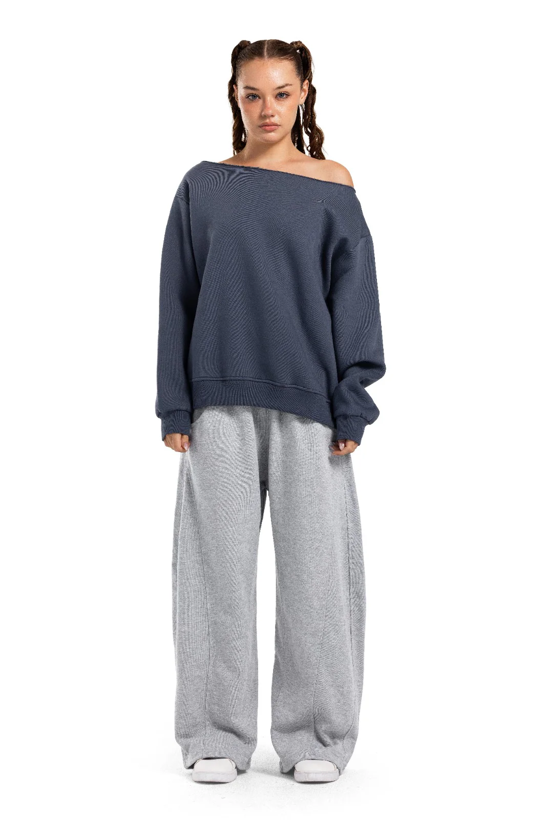 Initials Off-Shoulder Sweatshirt - Image 4