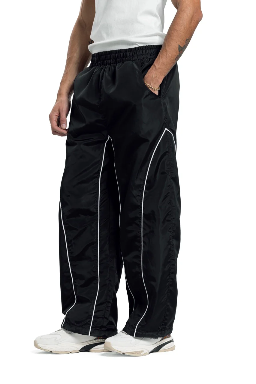 Tracksuit - Image 18